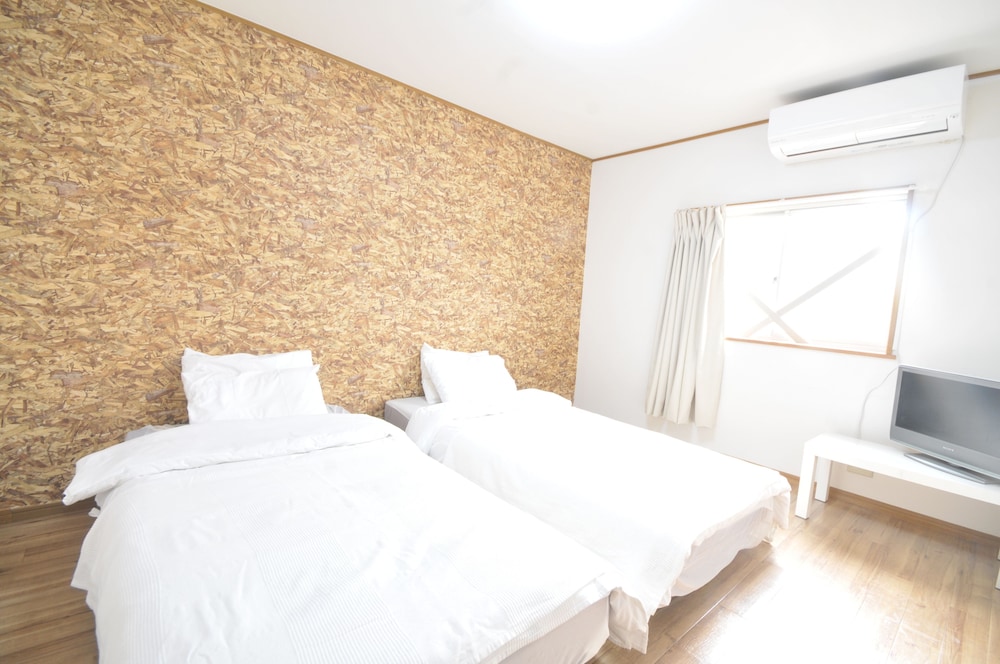 CONDOMINIUM HOUSE TEN-ROKU 大阪