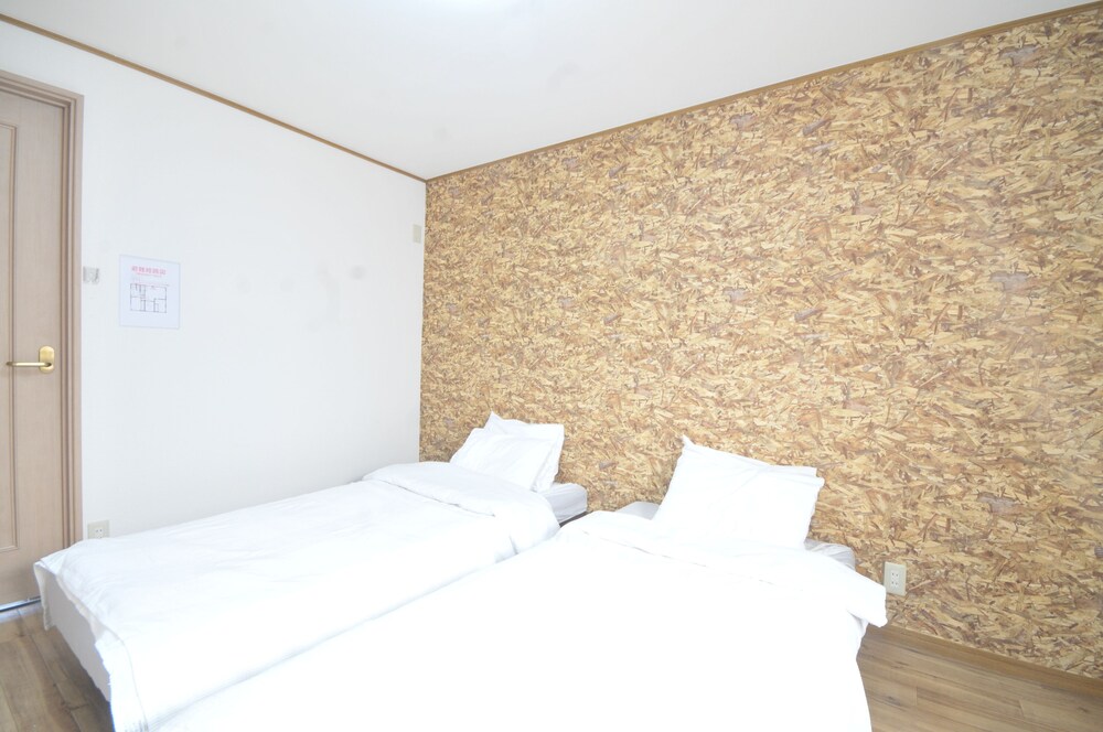 CONDOMINIUM HOUSE TEN-ROKU 大阪