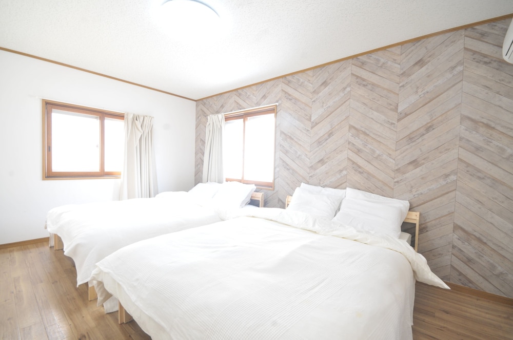 CONDOMINIUM HOUSE TEN-ROKU 大阪