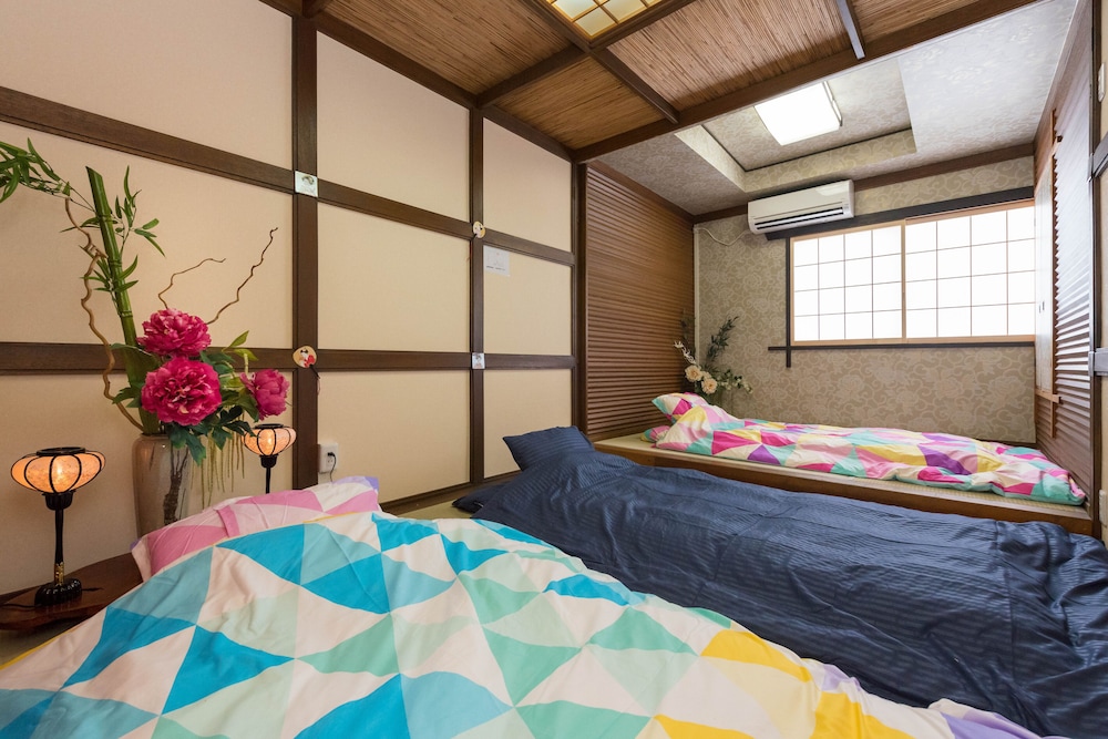 THE BAMBOO MOON PALACE SHIN-OSAKA 大阪
