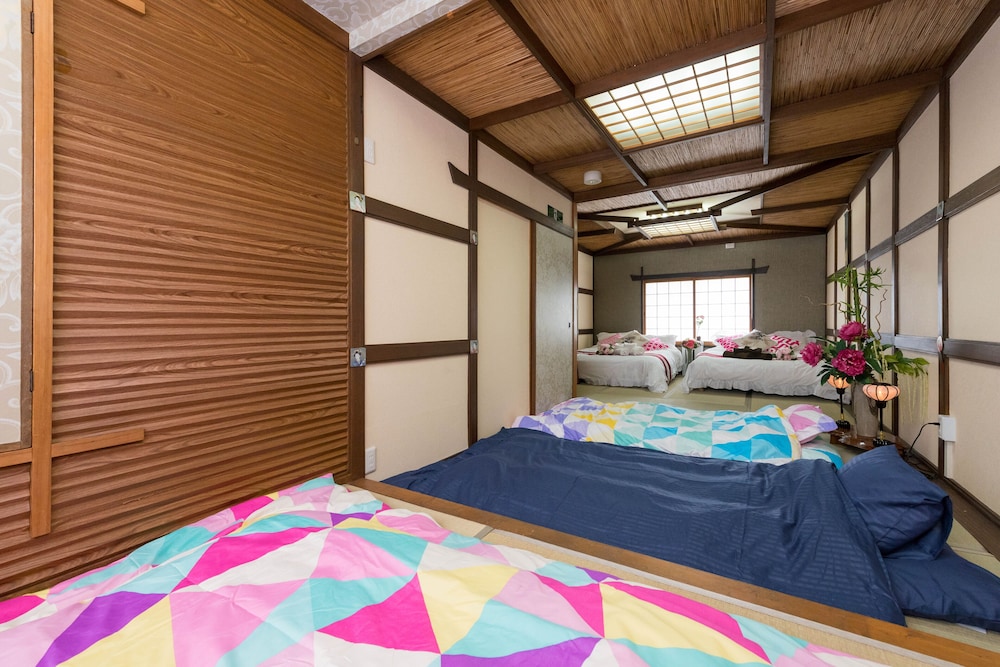 THE BAMBOO MOON PALACE SHIN-OSAKA 大阪