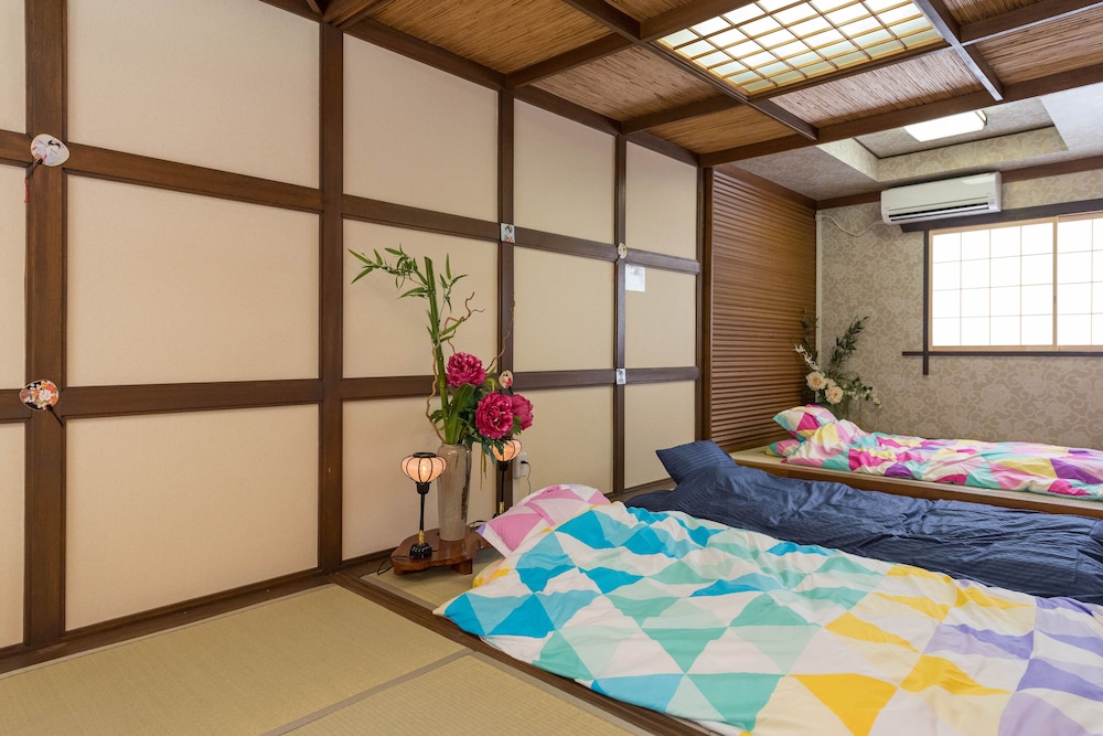 THE BAMBOO MOON PALACE SHIN-OSAKA 大阪