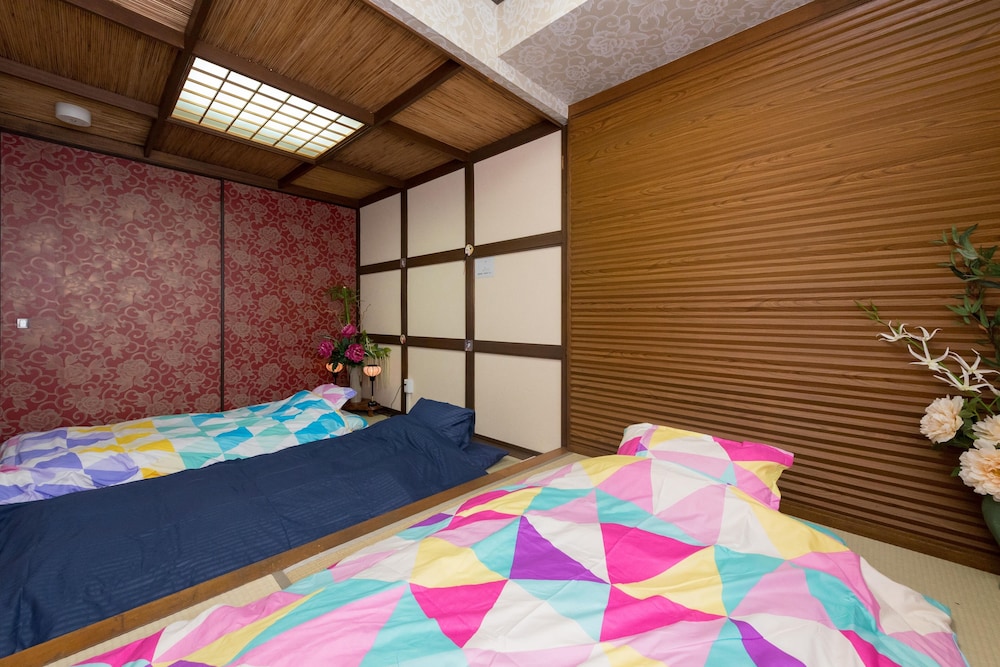 THE BAMBOO MOON PALACE SHIN-OSAKA 大阪