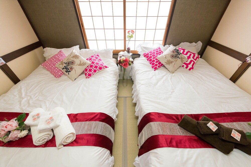 THE BAMBOO MOON PALACE SHIN-OSAKA 大阪