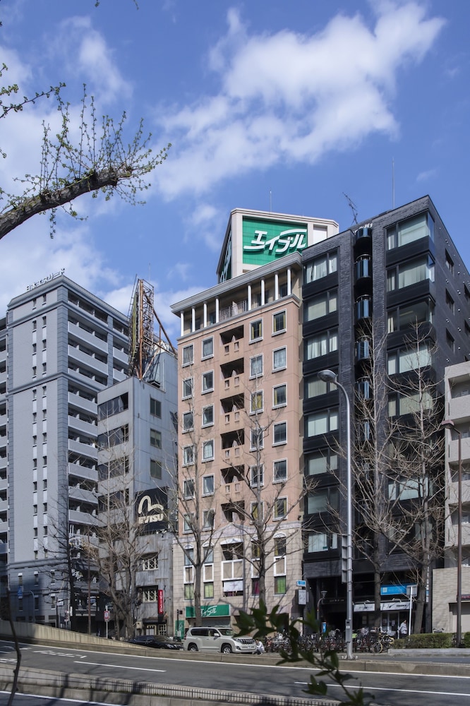 SHISAX 梅田 RELAT 民泊 大阪