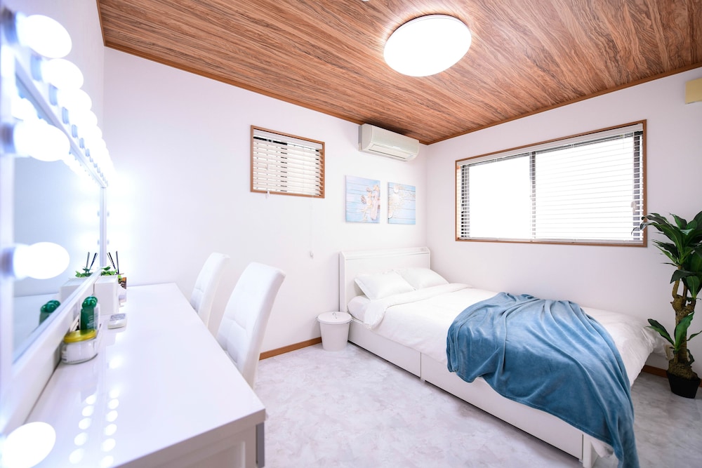 LUXURY HOUSE HONA -TENNOJI- 大阪