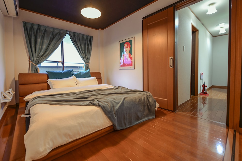 LUXURY HOUSE HONA -TENNOJI- 大阪