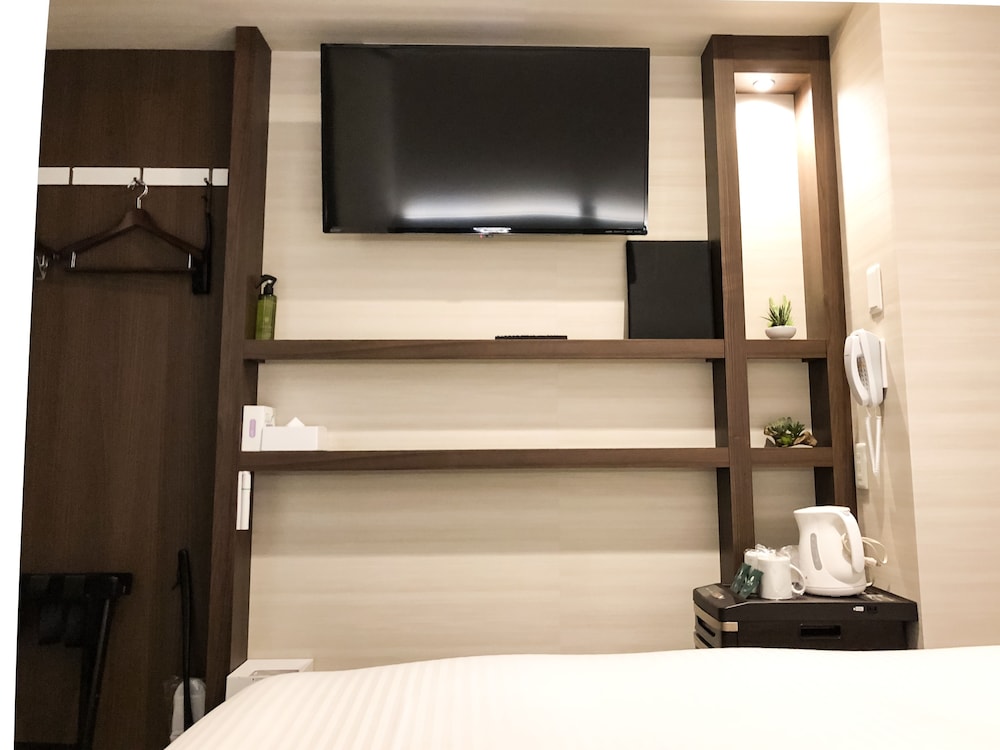NAMBA MINAMI CRYSTAL HOTEL 大阪