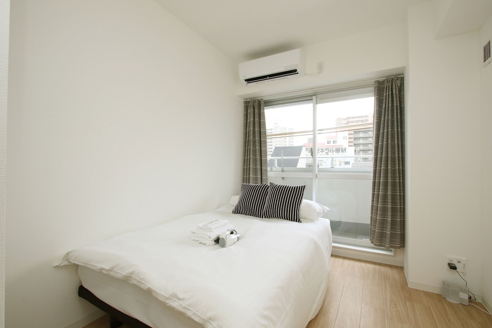H2O STAY ARCASA KYOBASHI 大阪