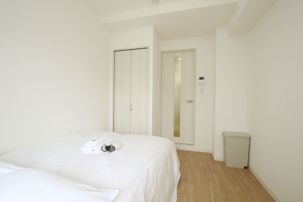 H2O STAY ARCASA KYOBASHI 大阪