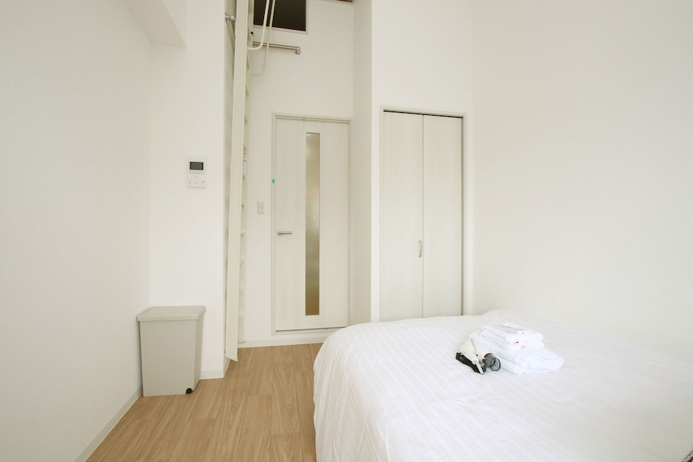 H2O STAY ARCASA KYOBASHI 大阪
