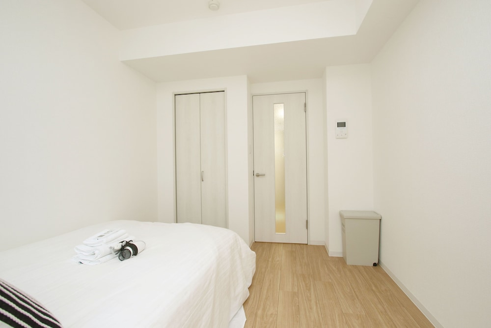H2O STAY ARCASA KYOBASHI 大阪