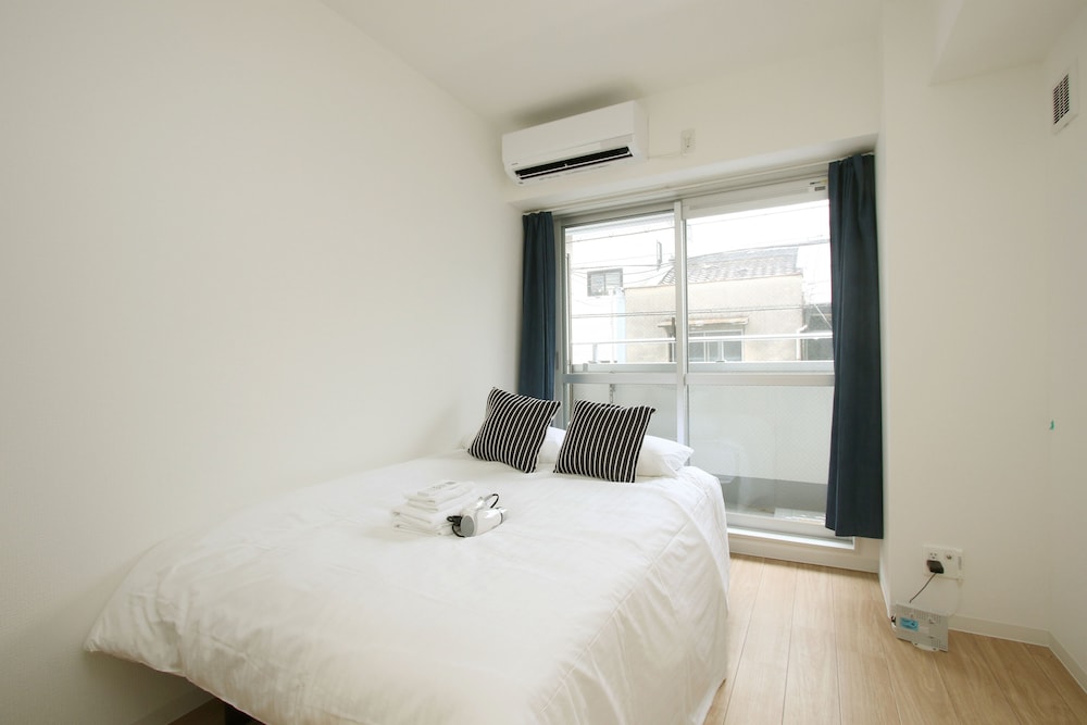 H2O STAY ARCASA KYOBASHI 大阪