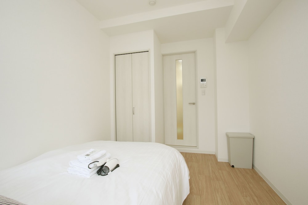 H2O STAY ARCASA KYOBASHI 大阪