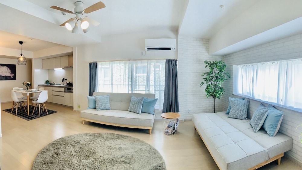 SHIOJI AOI VILLA 大阪