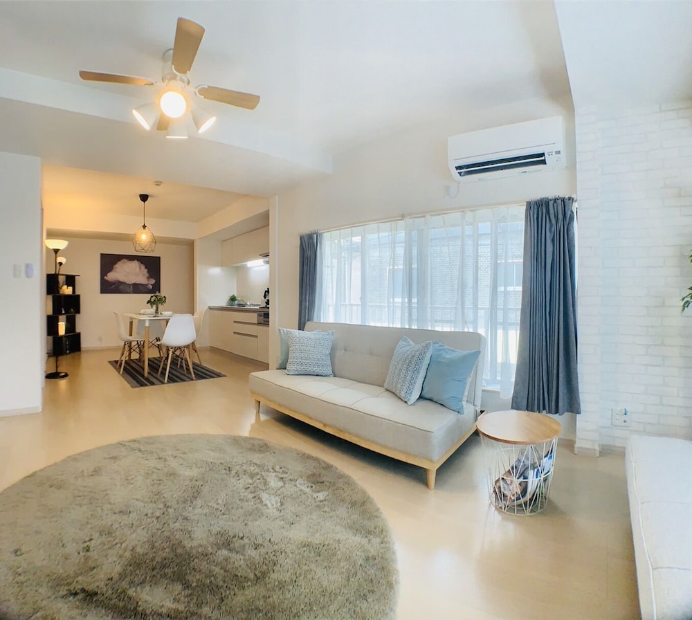 SHIOJI AOI VILLA 大阪