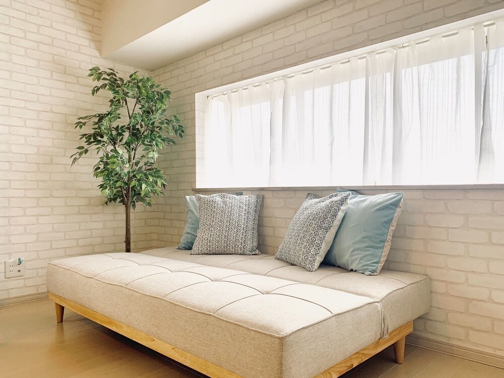 SHIOJI AOI VILLA 大阪