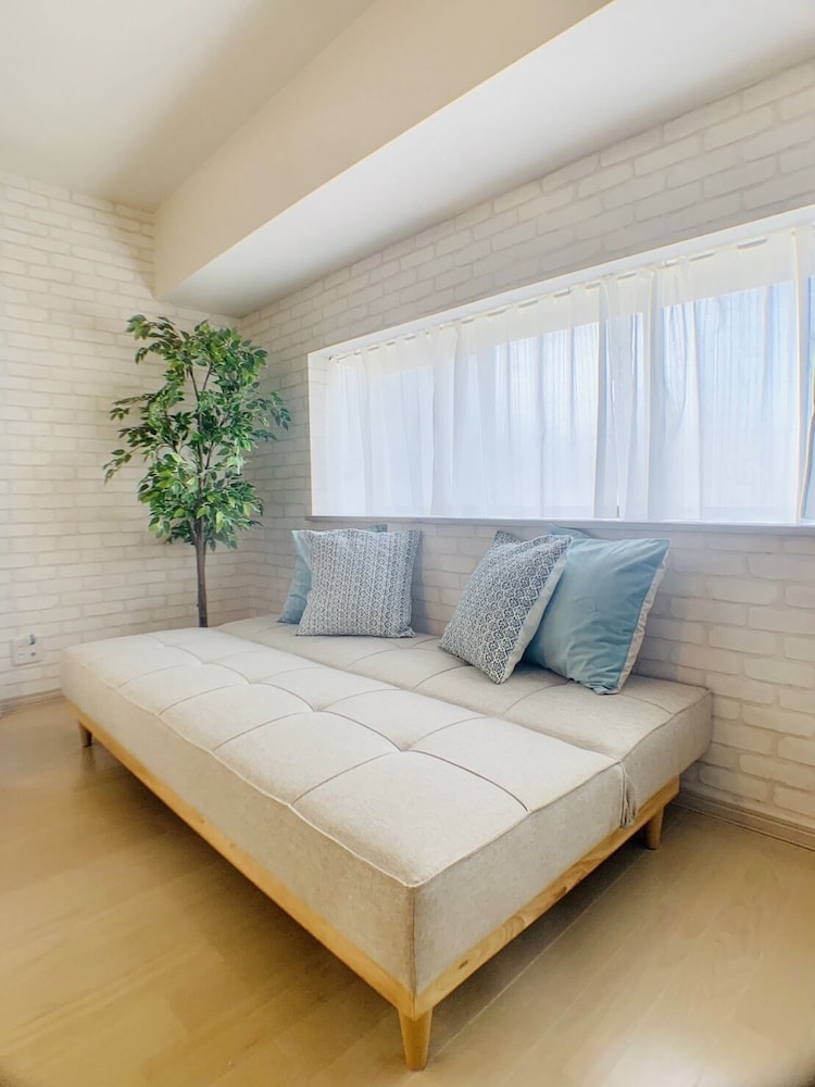 SHIOJI AOI VILLA 大阪