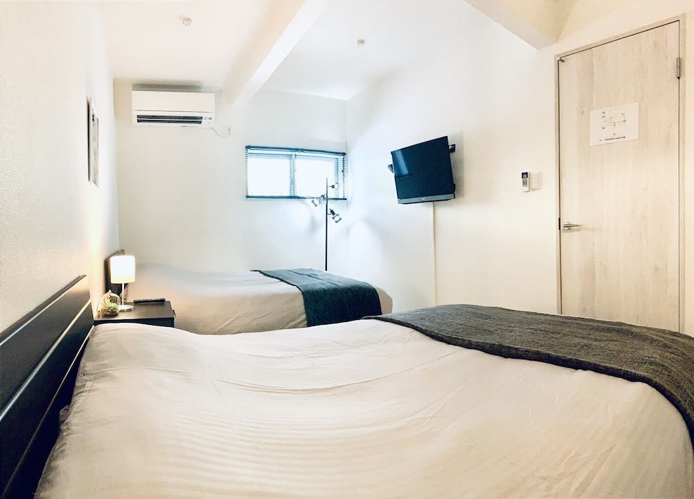 SHIOJI AOI VILLA 大阪