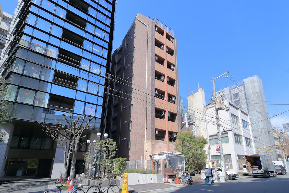 グランドゥース 堺筋本町 大阪