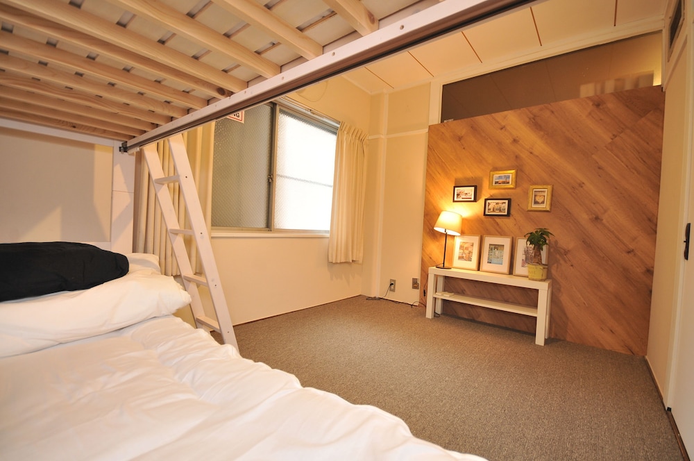 CONDOMINIUM HOUSE IN OSAKA NAKATSU 大阪