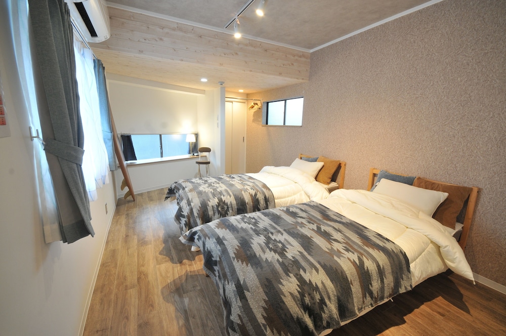 CONDOMINIUM HOUSE IN OSAKA NAMBA 大阪