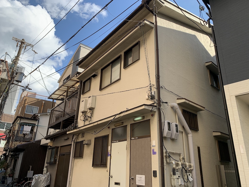 COLOR EBIE 大阪