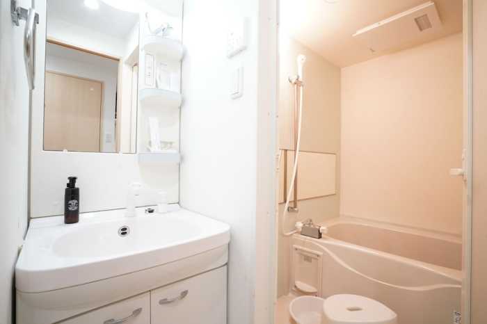 HG COZY HOTEL NO.63なんば駅 大阪