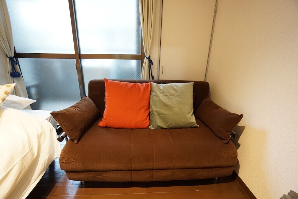 APARTMENT BS TRUSTY TENNOJI 大阪
