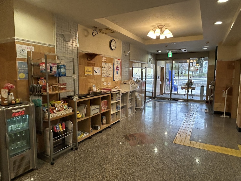 ステップイン新大阪東口 大阪