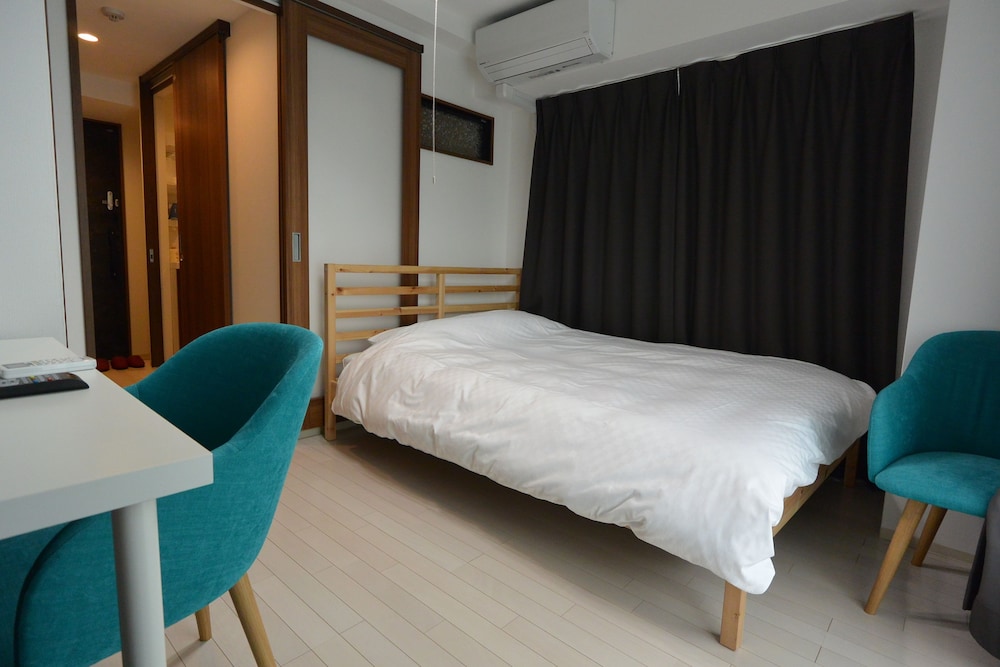 ROOM. イン堀江 大阪