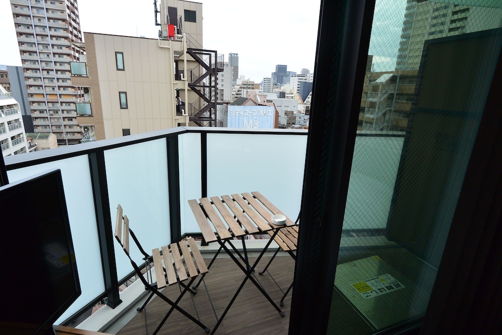 ROOM. イン堀江 大阪