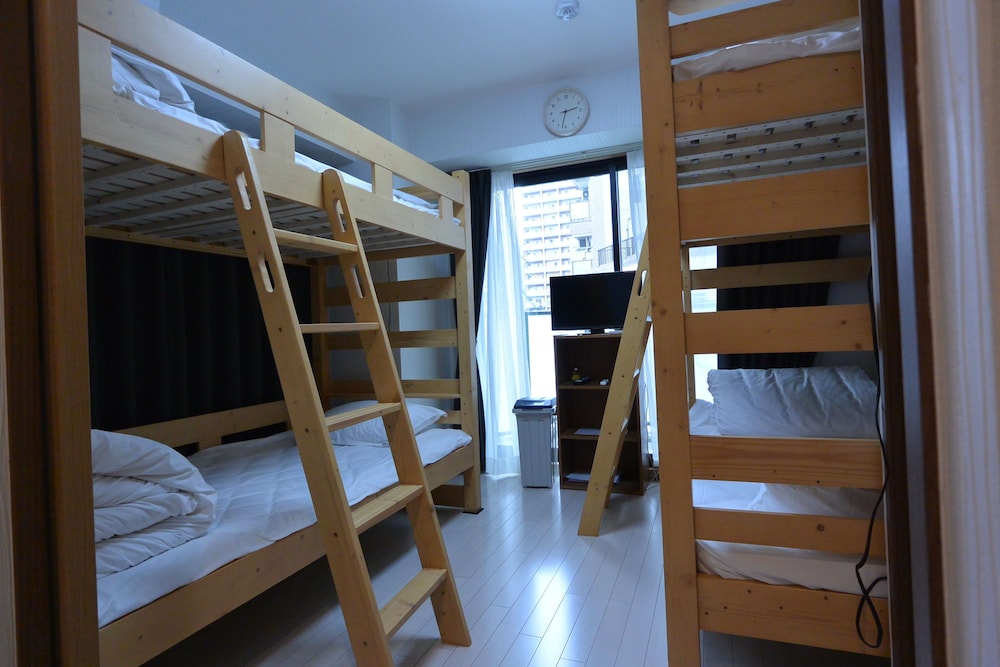 ROOM. イン堀江 大阪