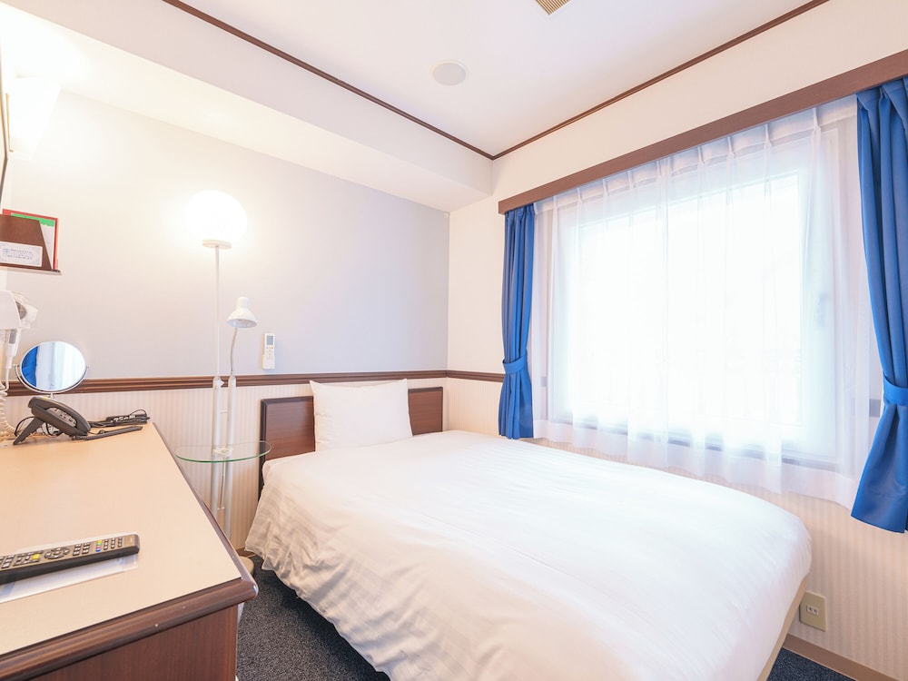 東横 INN 新大阪駅東口 大阪