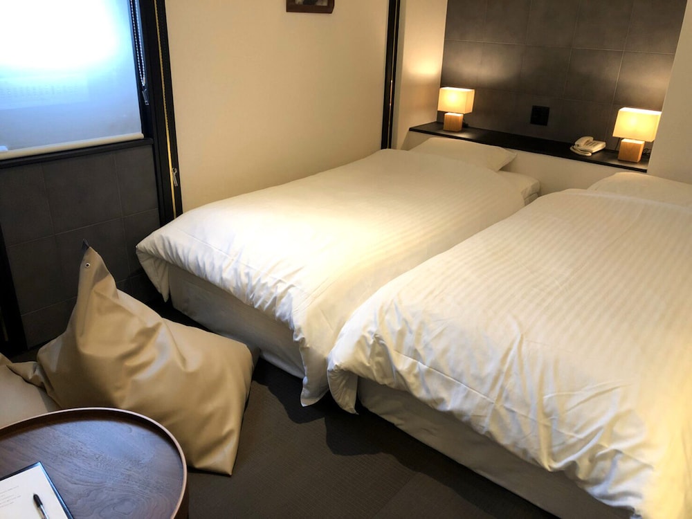 HOTEL 3O'CLOCK TENNOJI 大阪