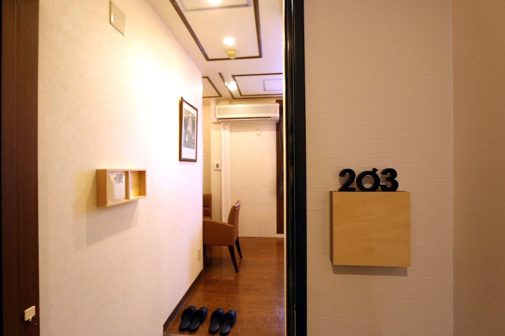 HOTEL 3O'CLOCK TENNOJI 大阪