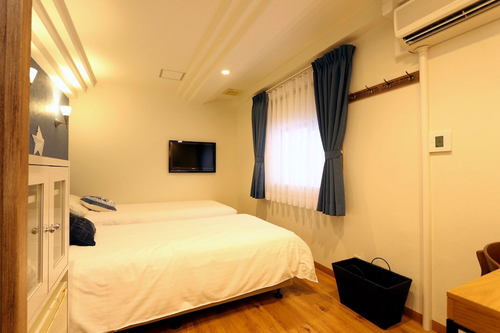HOTEL 3O'CLOCK TENNOJI 大阪