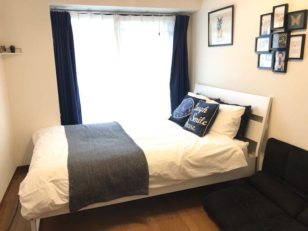 APARTMENT Y LEGENDOAL NIPPONBASHI 大阪
