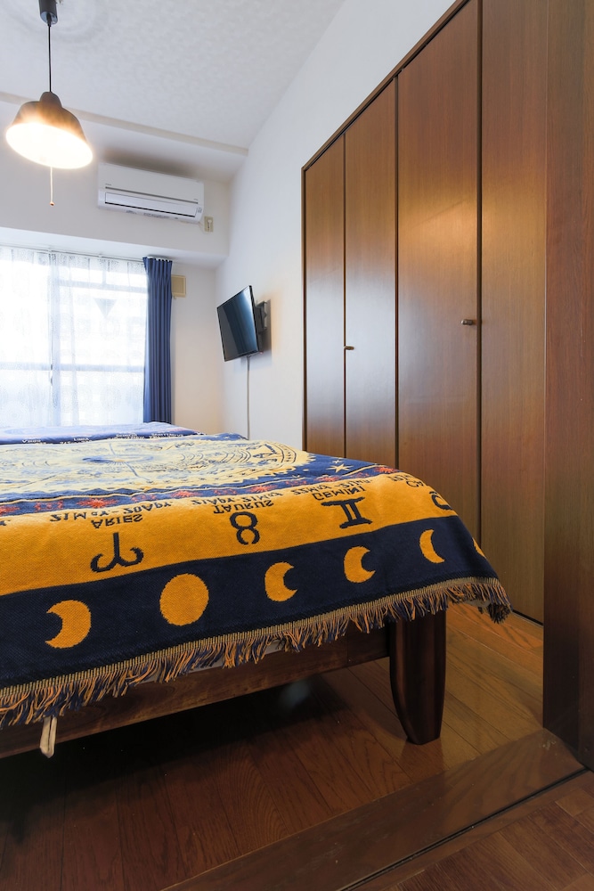 GRAND COURT NAMBA 402 大阪