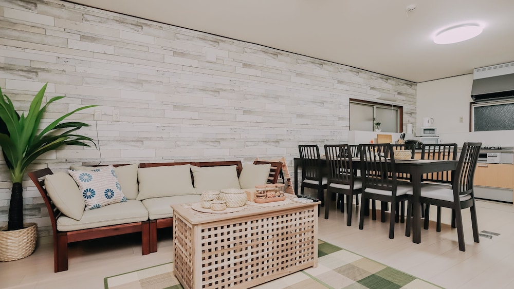 NODA-HANSHIN AFP SECRET VILLA 大阪