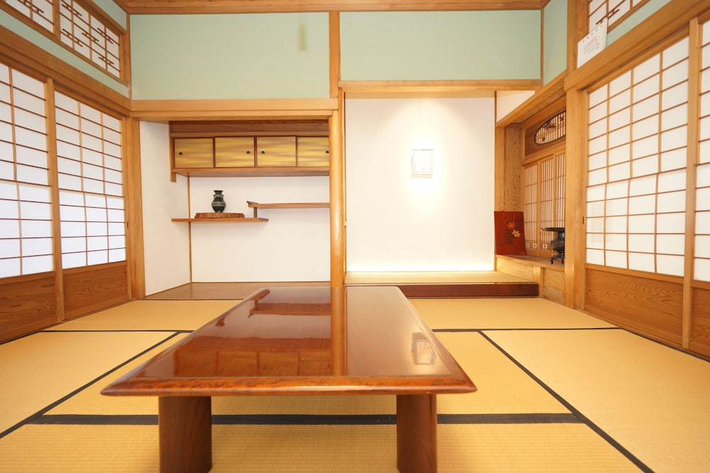 SANO SAN CHI 蔵 大阪