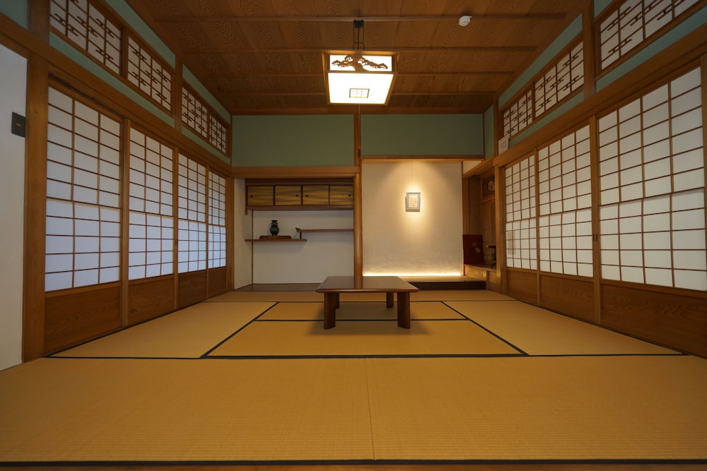 SANO SAN CHI 蔵 大阪