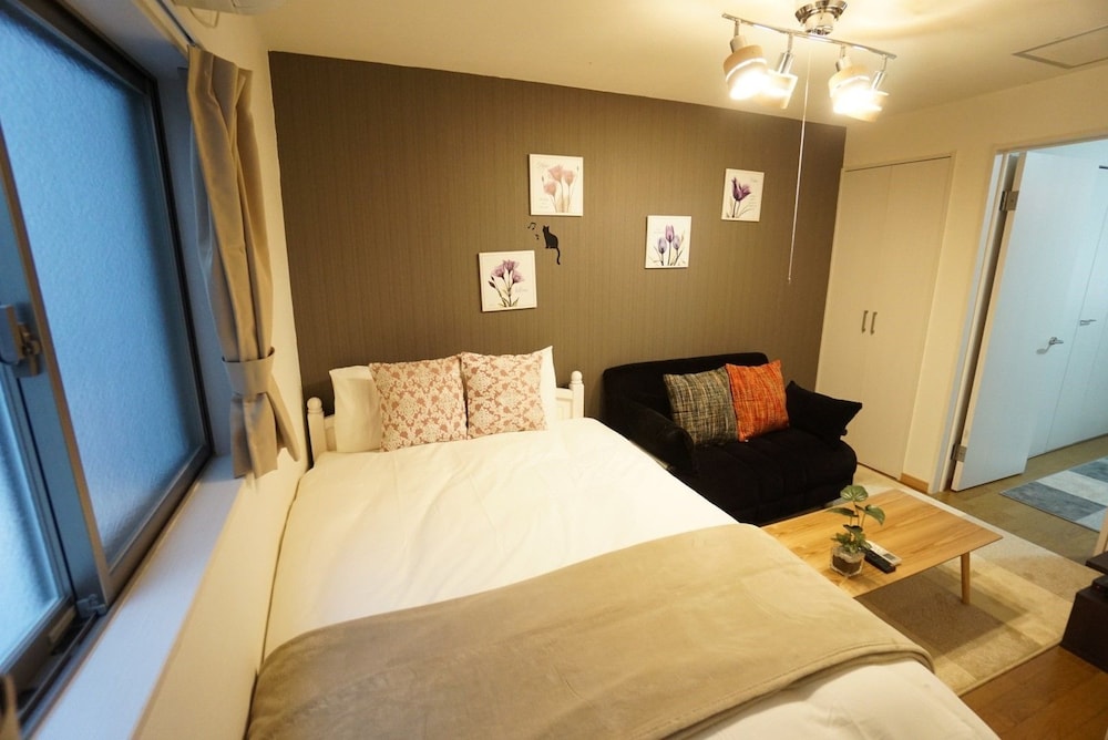 APARTMENT CAMON EBR0001E 大阪