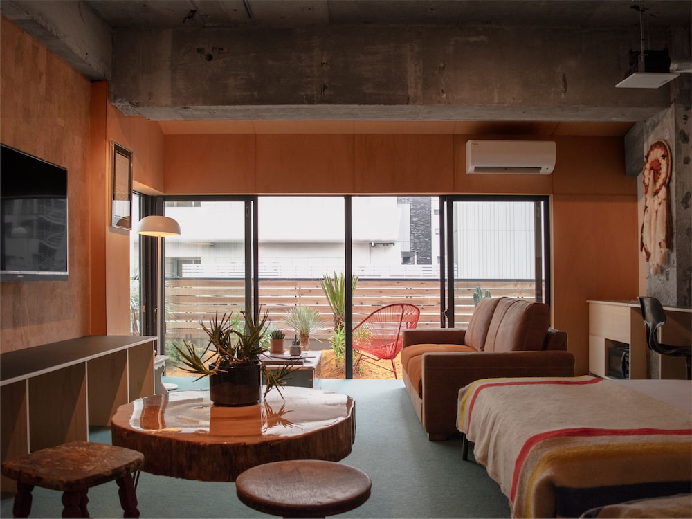 EARTHMANS AMEMURA 大阪