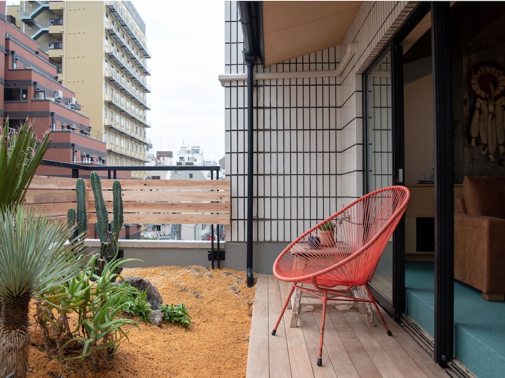 EARTHMANS AMEMURA 大阪