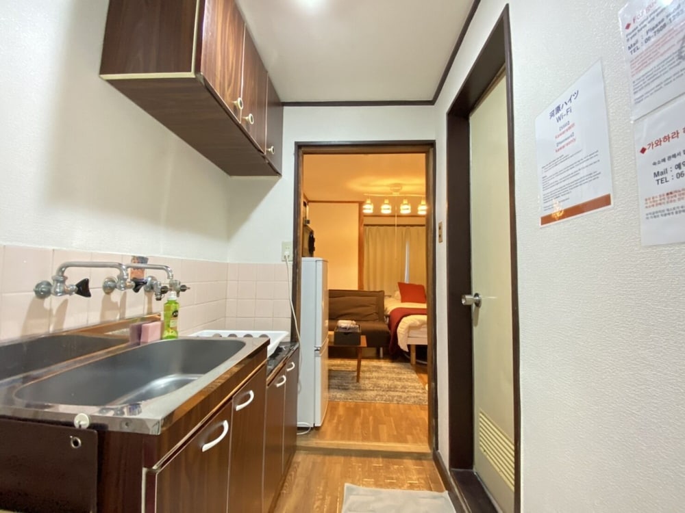 APARTMENT Y KAWARA HEIGHTS NAMBA 大阪