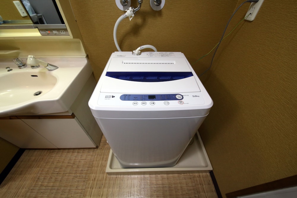 EXSAISON HOUSE MATSUYAMACHI 2F 大阪