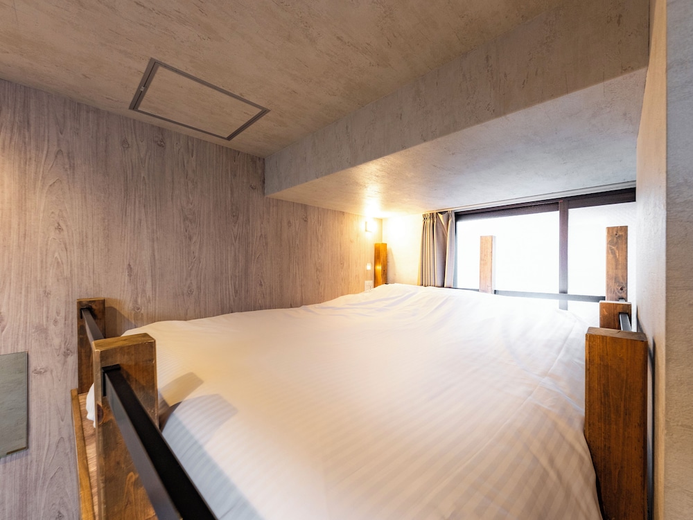 WELLSTAY 難波 大阪