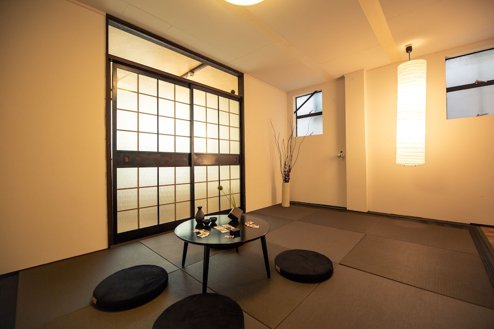 和アートルーフトップハウス 大阪