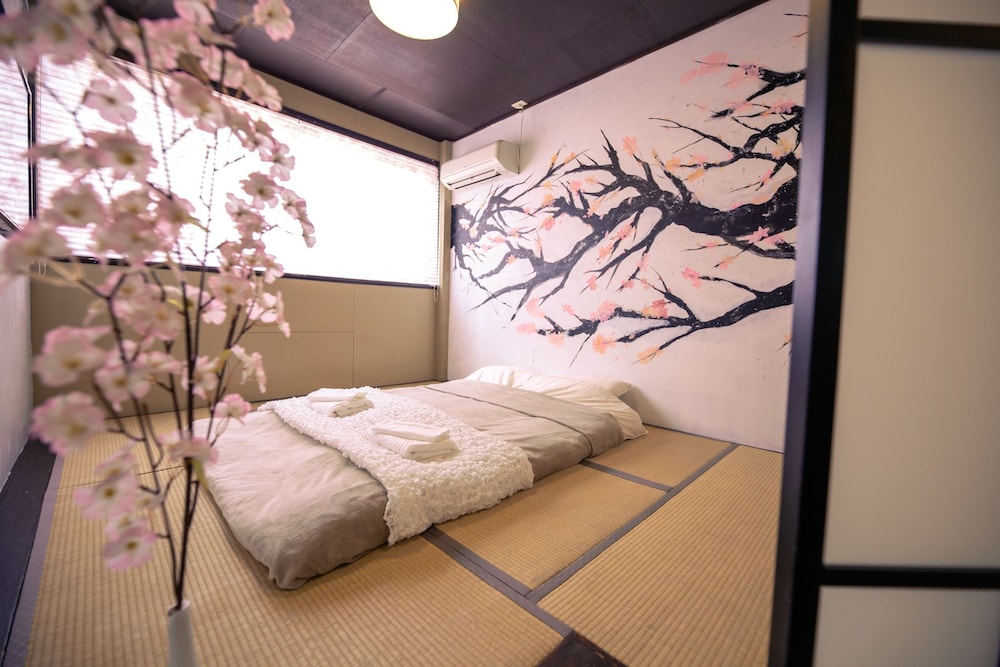 和アートルーフトップハウス 大阪